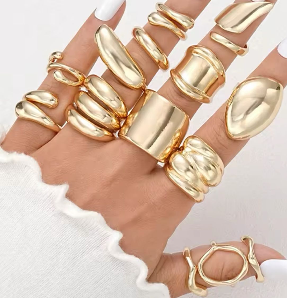 Catorce anillos chapa oro