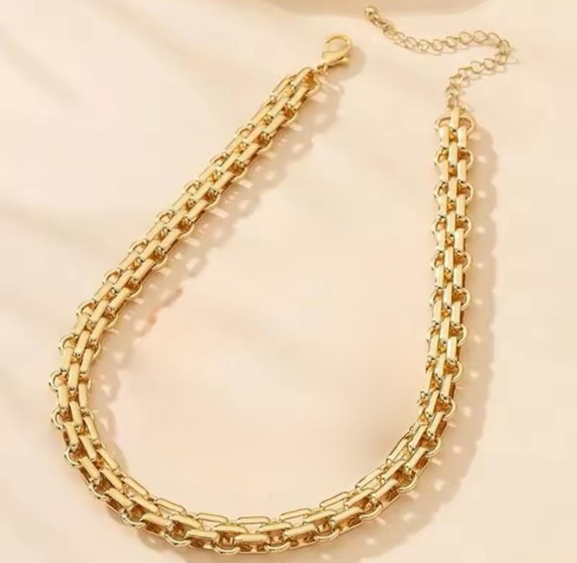 Collar eslabones dorados chuncky