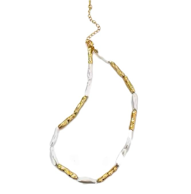 Collar perla alargada