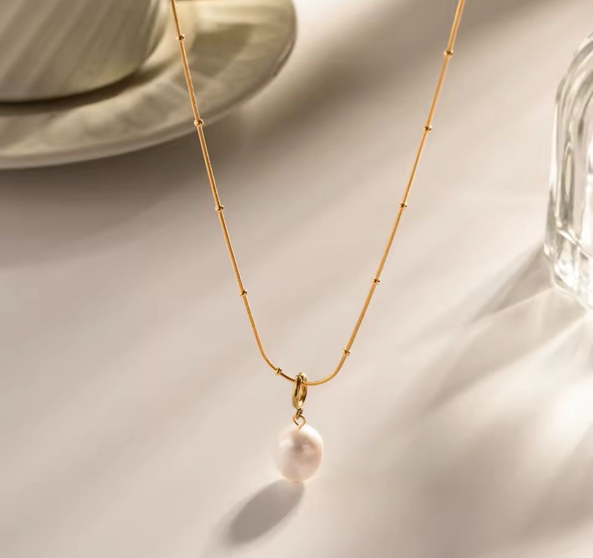 Collar perla cadena bolitas