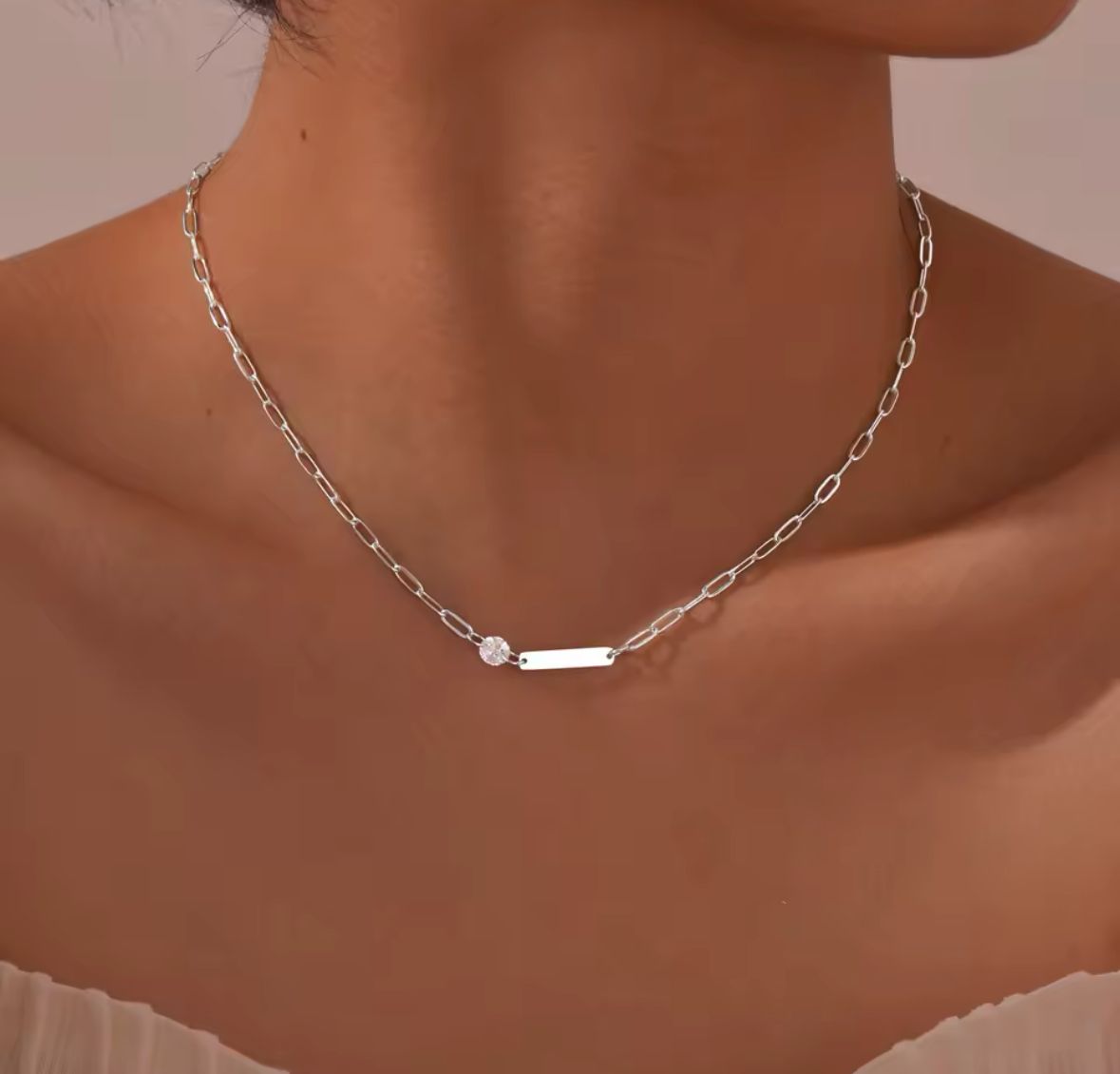 Collar brillante