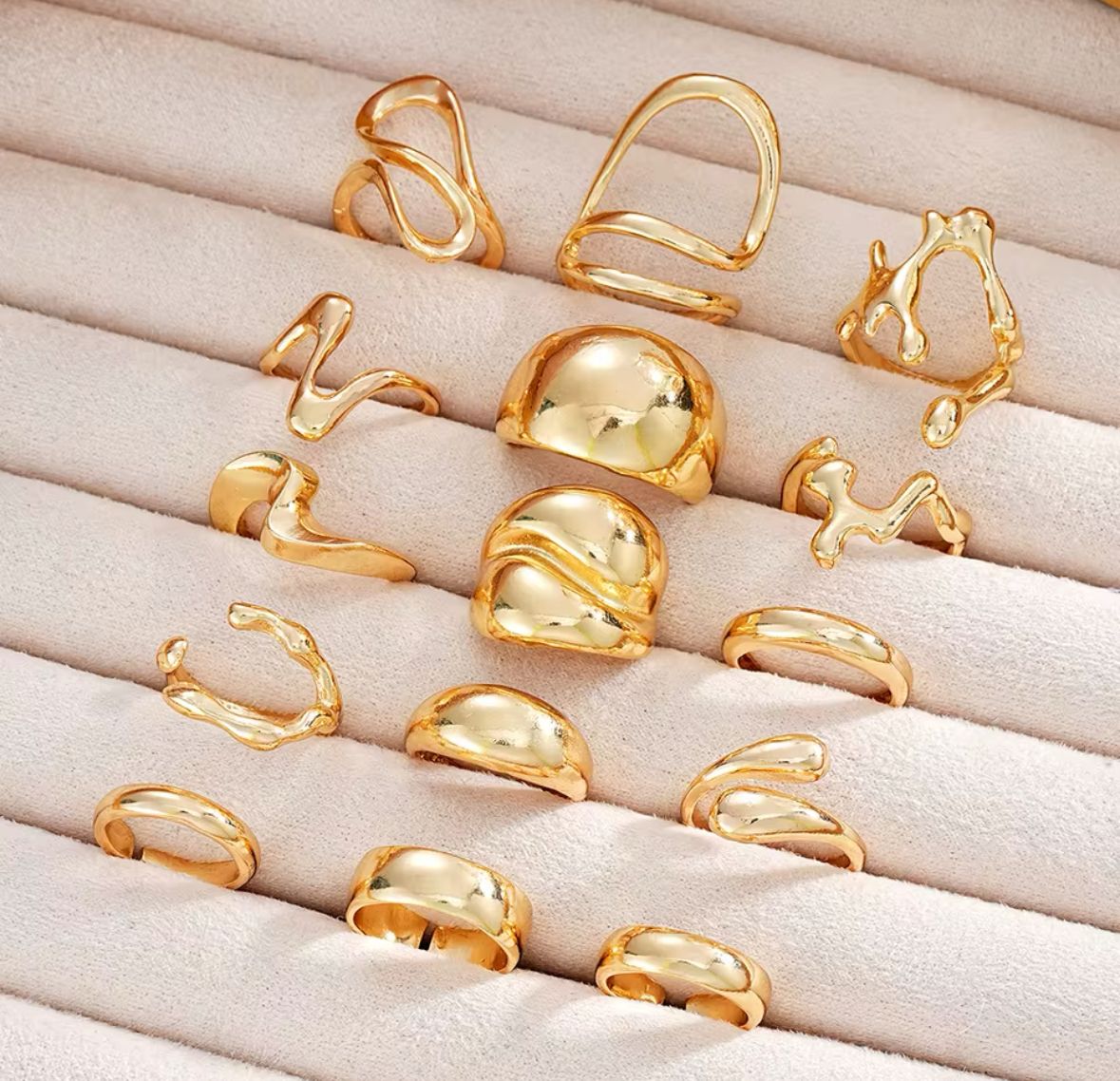 Quince anillos chapa oro