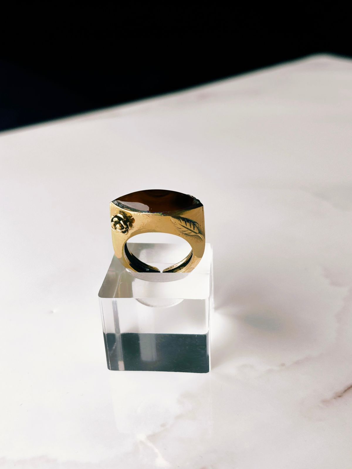 Anillo piedra café tigre autoajustable