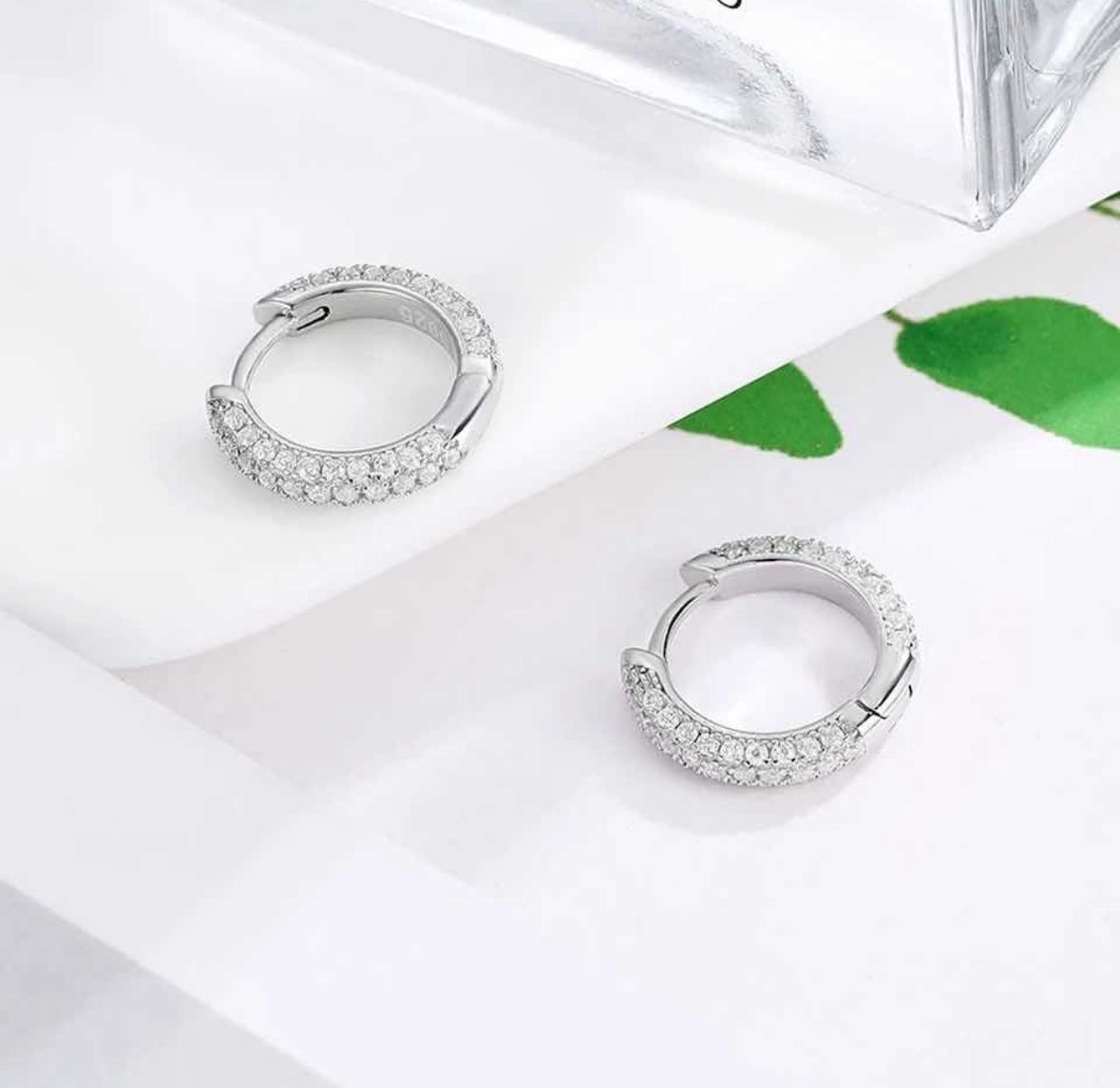 Arracadas brillantes plata
