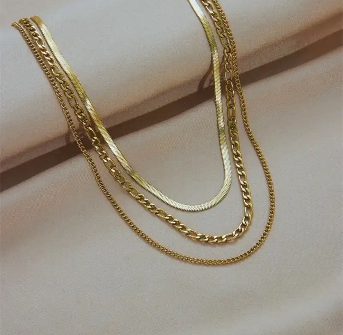 Collar tres cadenas