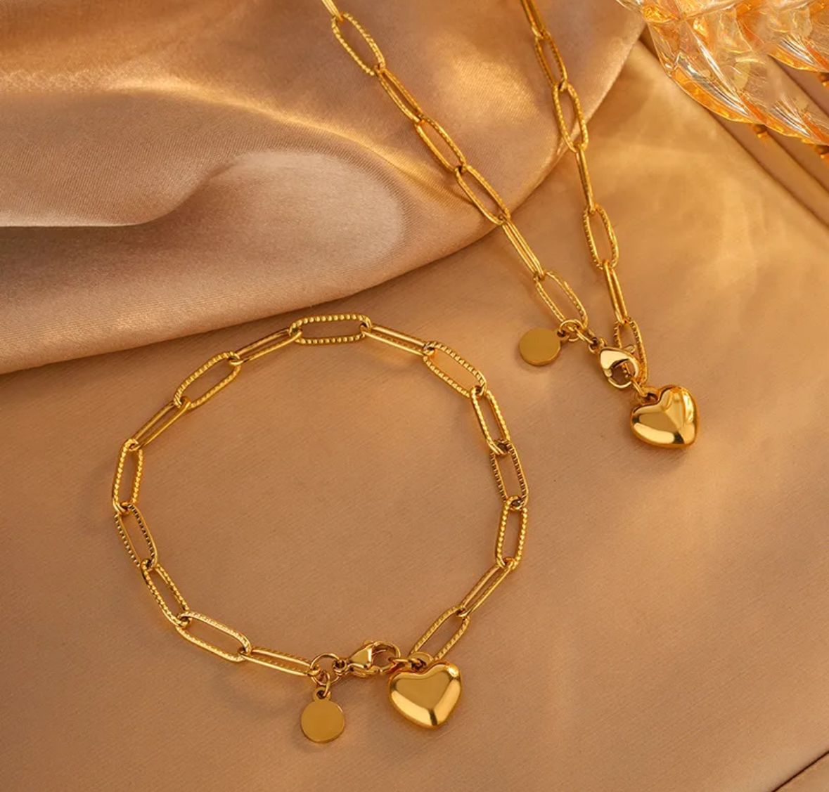 Pulsera charm corazón bold