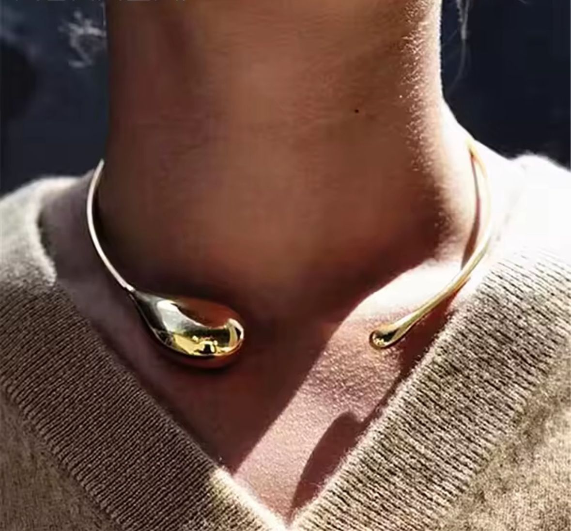 Gargantilla elegante