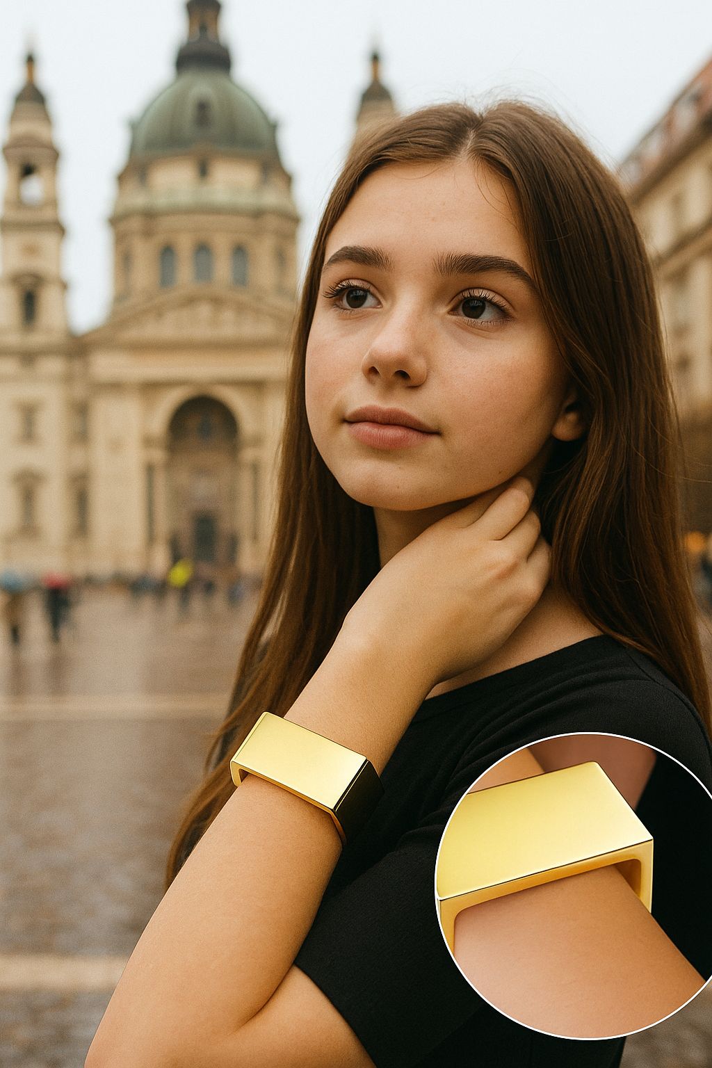 Brazalete dorado geométrico