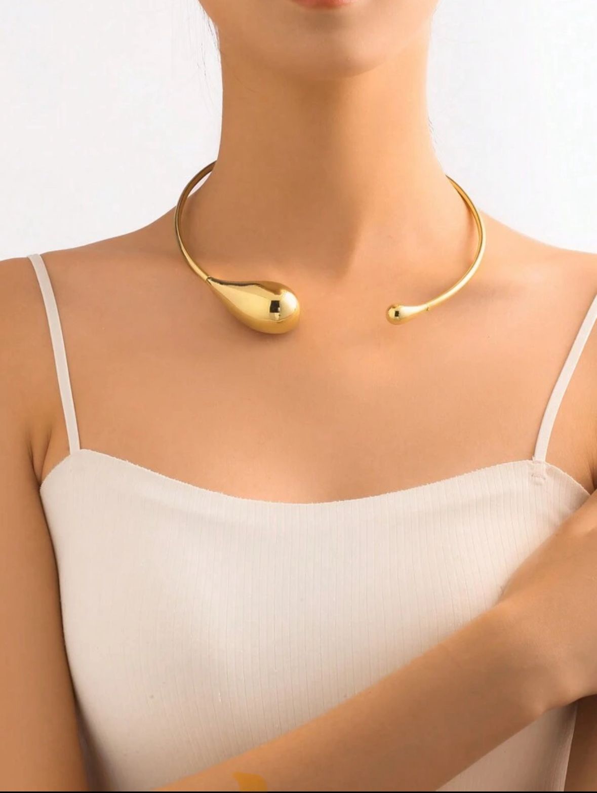 Gargantilla elegante