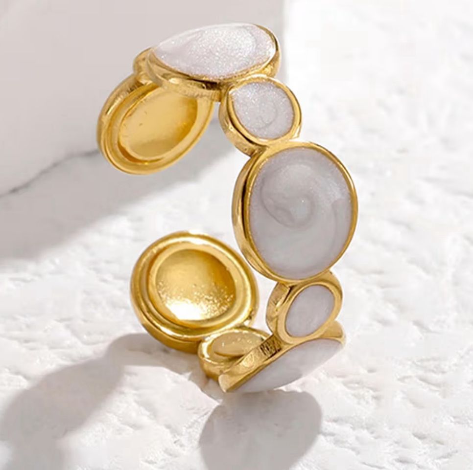 Anillo círculos nácar  autoajustable