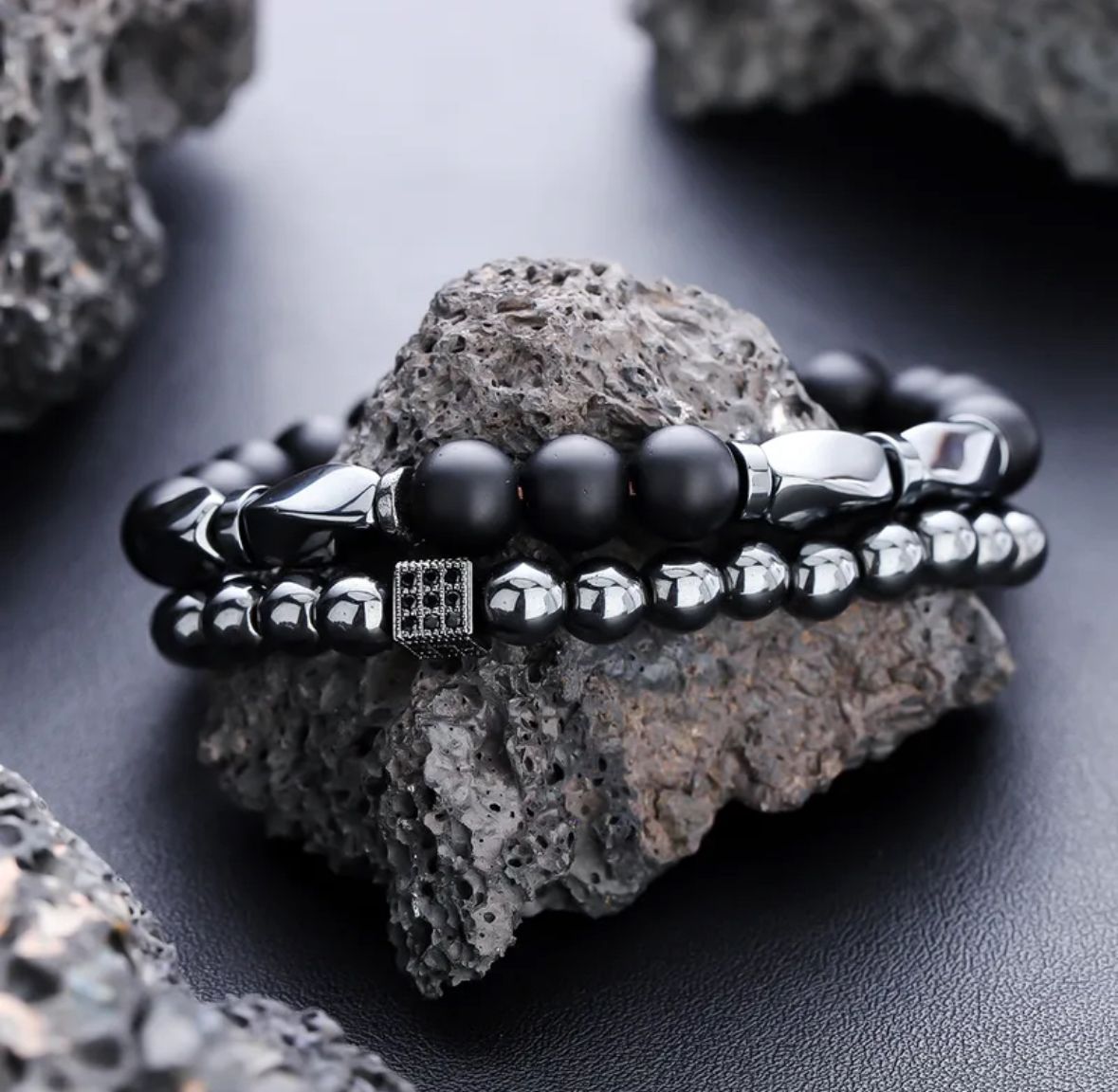 Juego de dos pulsera obsidiana/hematita