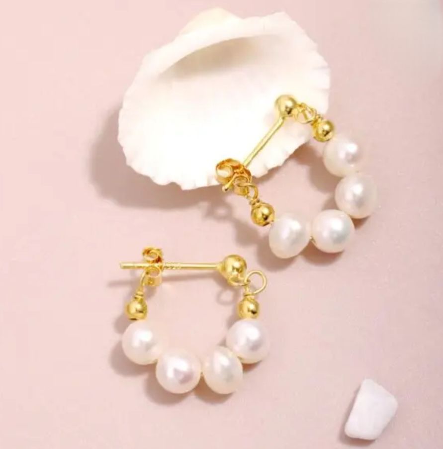 Aretes perlas hoops