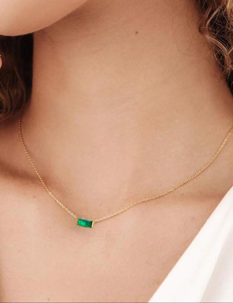 Collar dije verde esmeralda