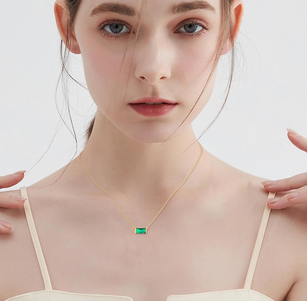 Collar dije verde esmeralda