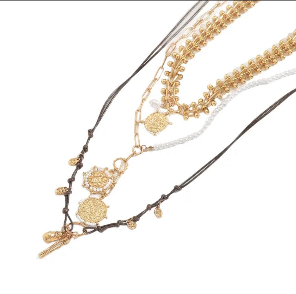 Collar boho zara  6 dijes cadena y cuero