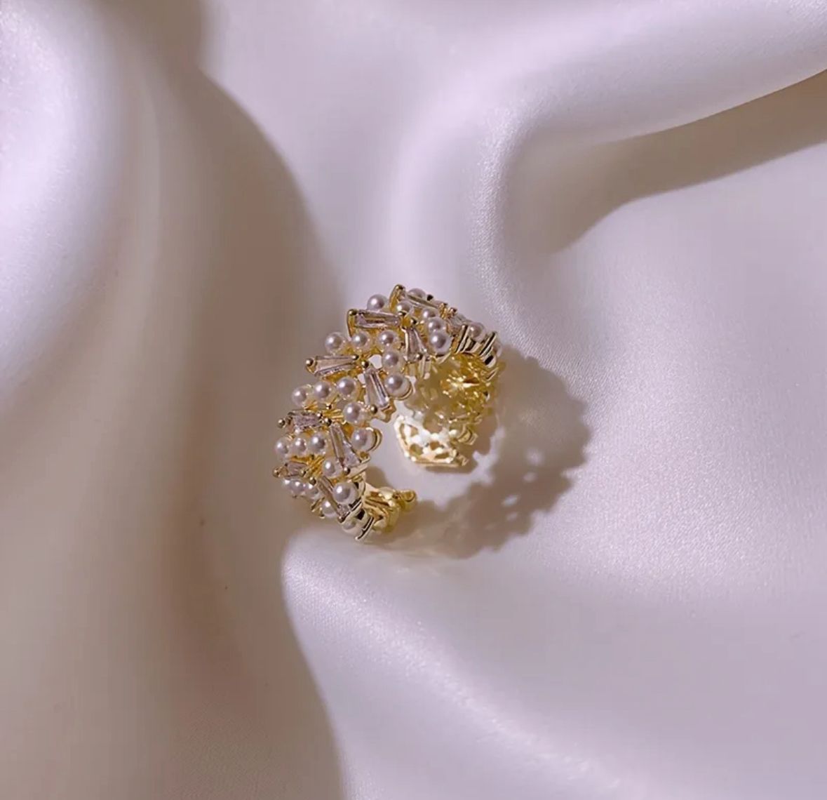 Anillo perlas con circonia autoajustable