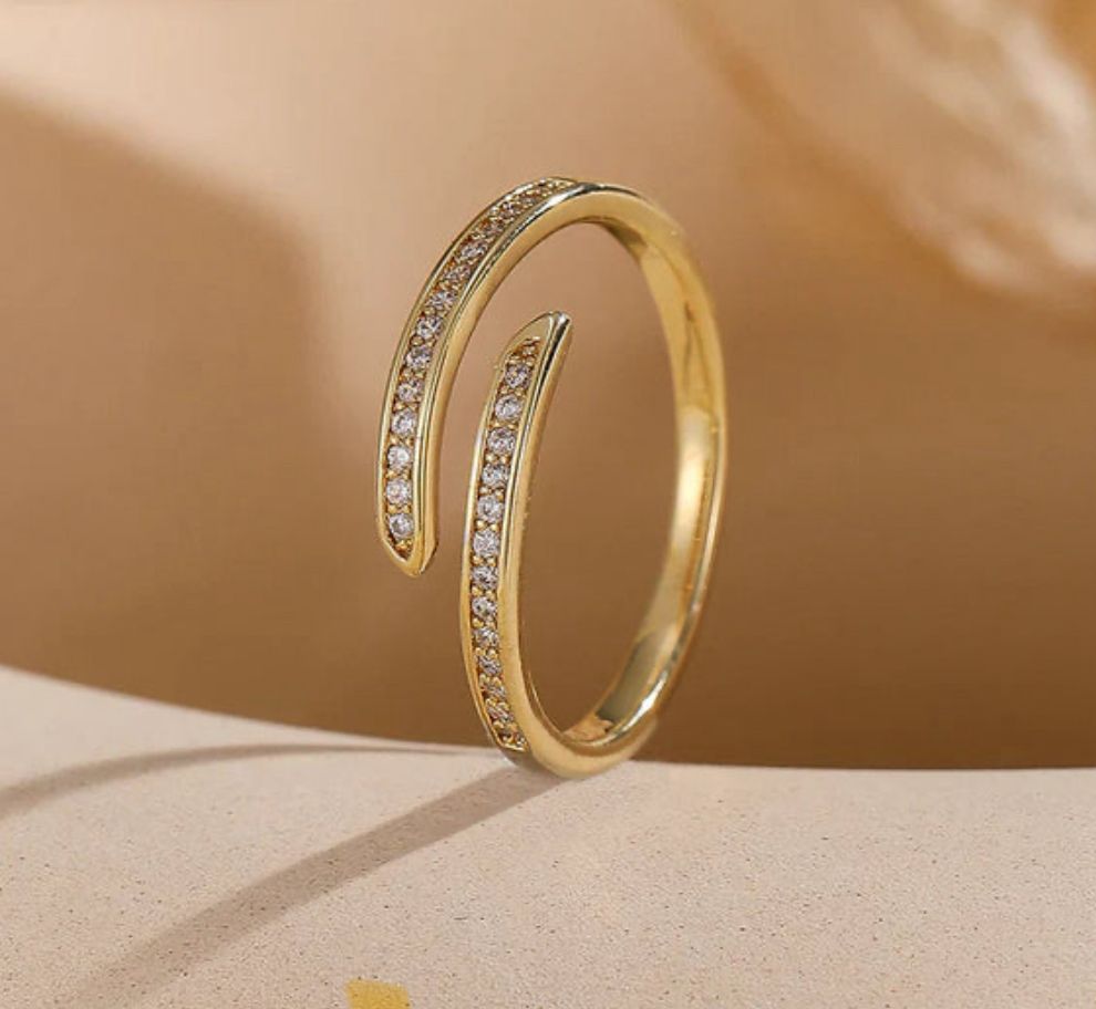 Anillo líneas con circonia autoajustable