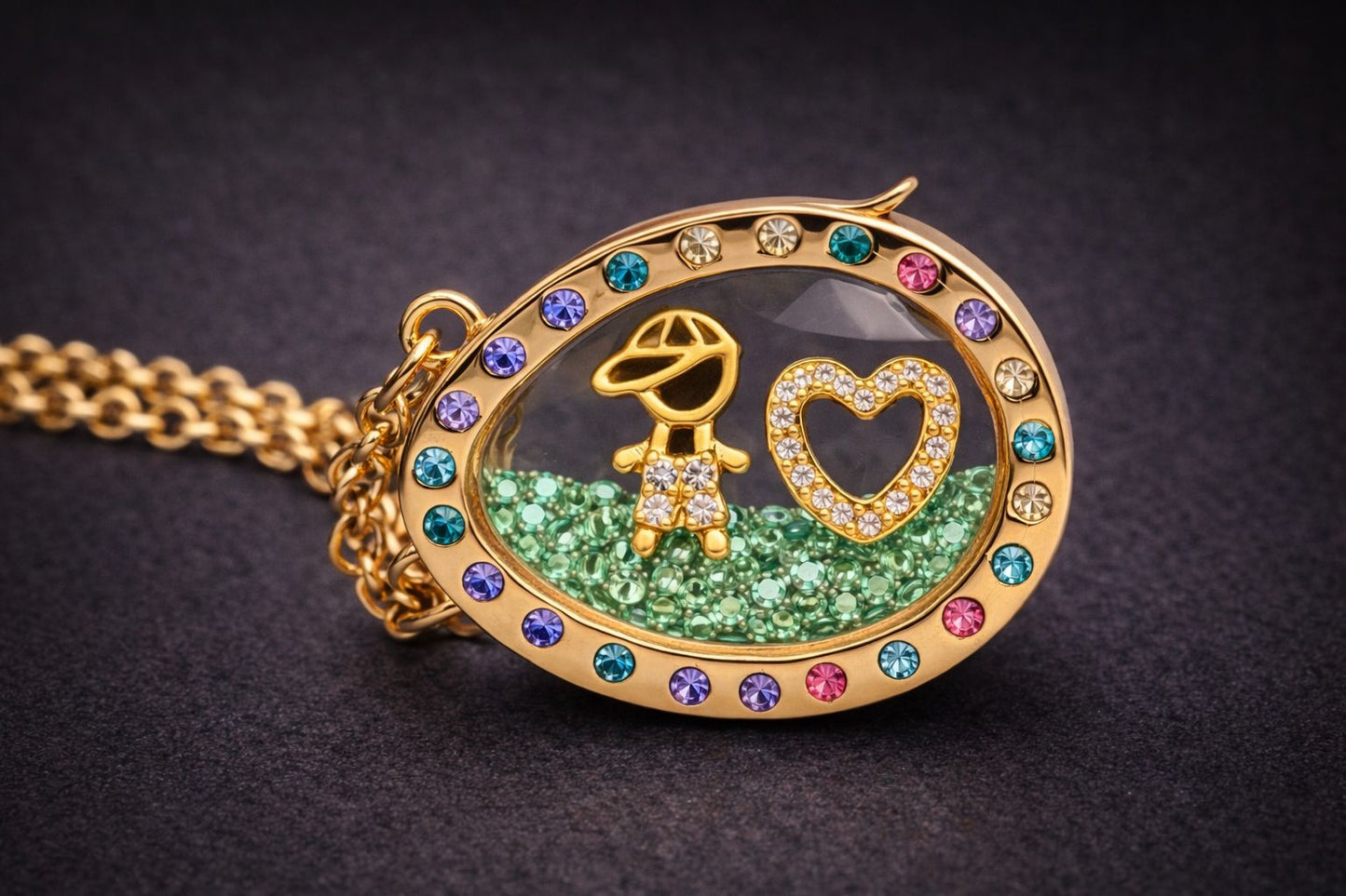 Collar locket con mini charm  y corazon