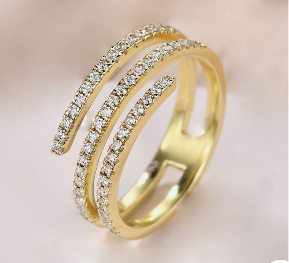 Anillo espiral con zirconia autoajustable