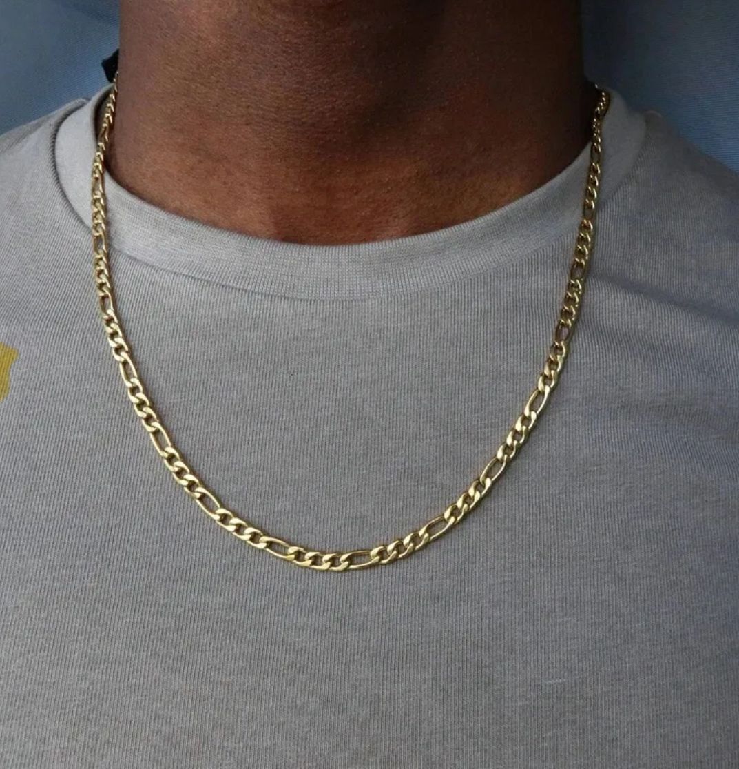 Collar dorado cadena figaro