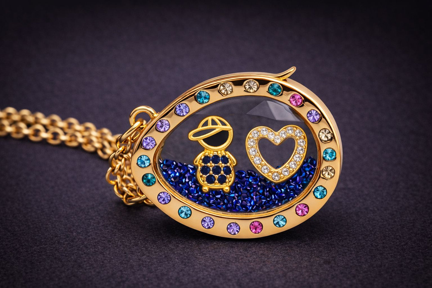 Collar locket con mini charm  y corazon