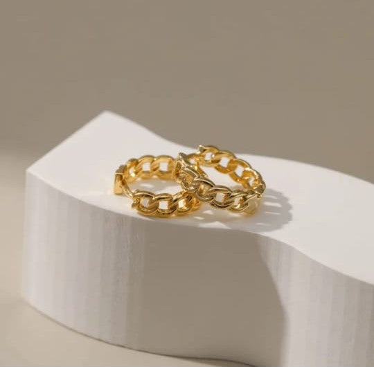 Arracada cadena chapa oro 18