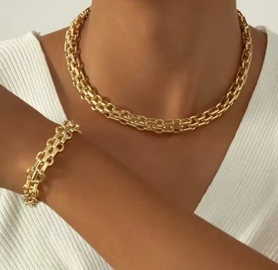 Collar eslabones dorados chuncky