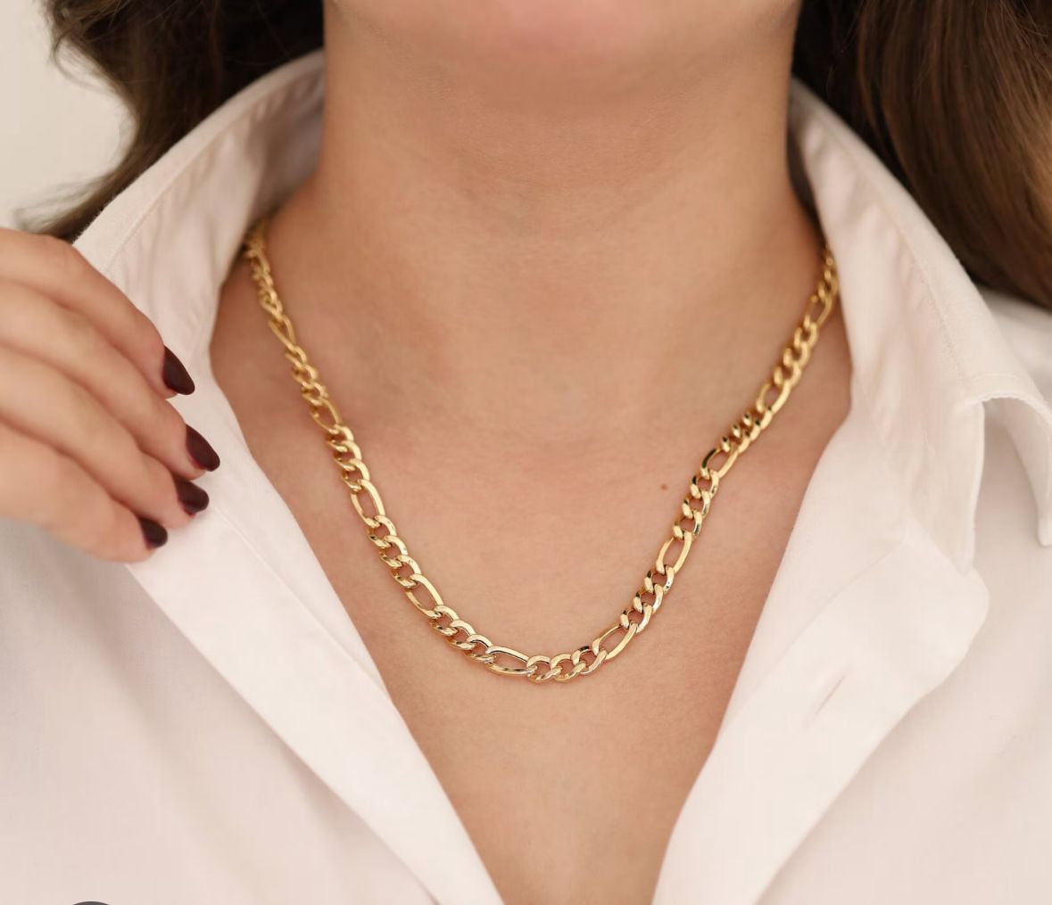 Collar dorado cadena figaro