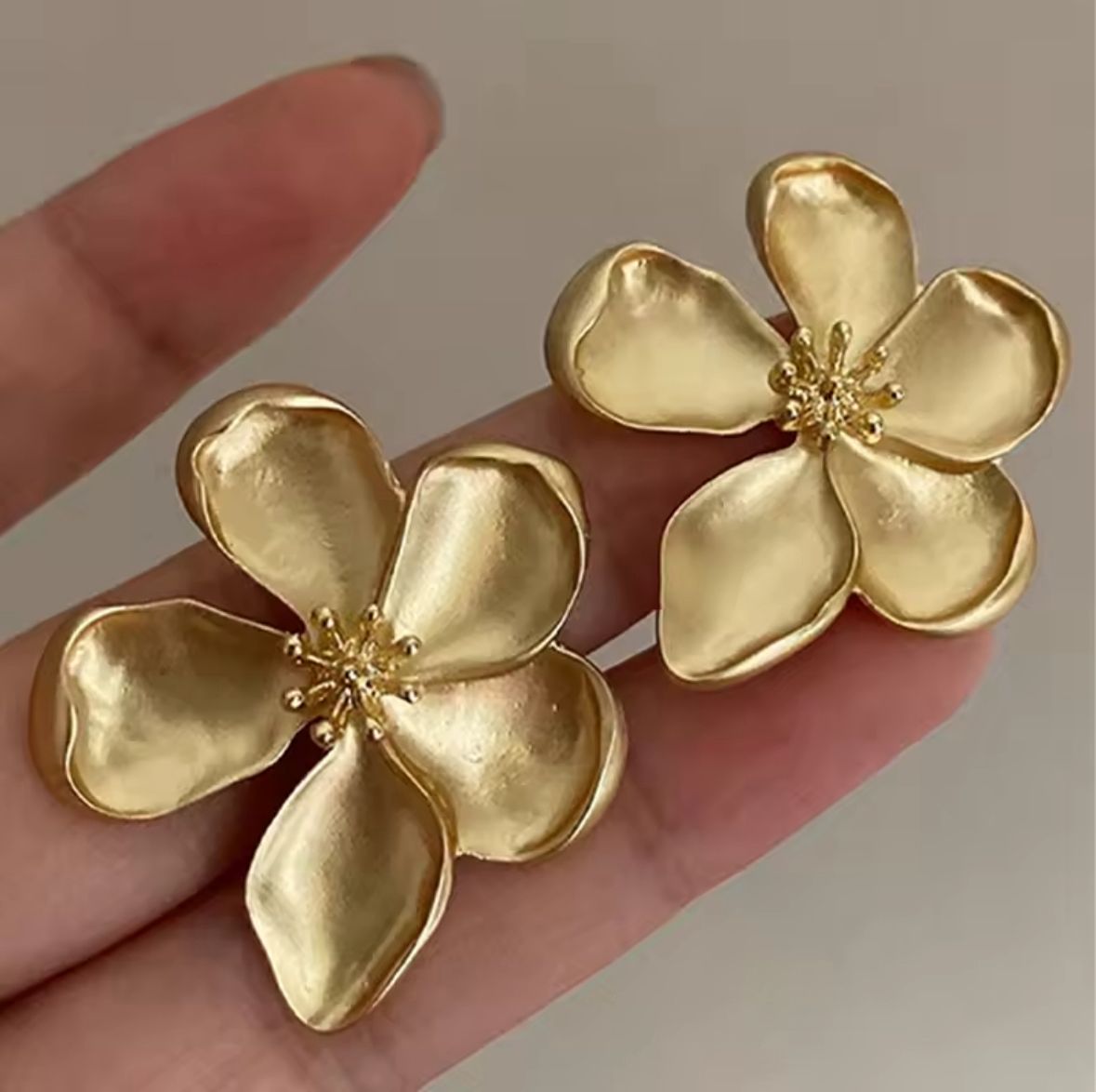 Aretes flor