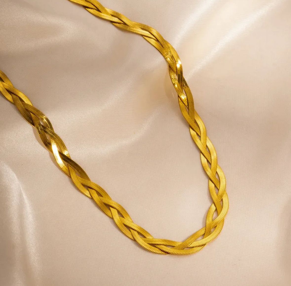 Collar serpiente trenzada