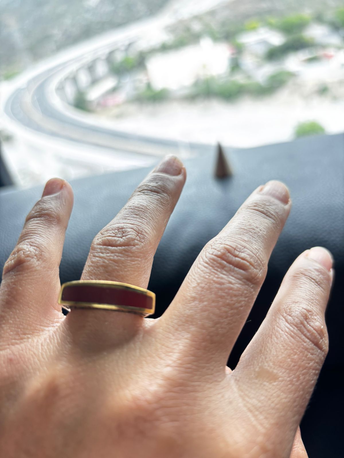 Anillo piedra café tigre autoajustable