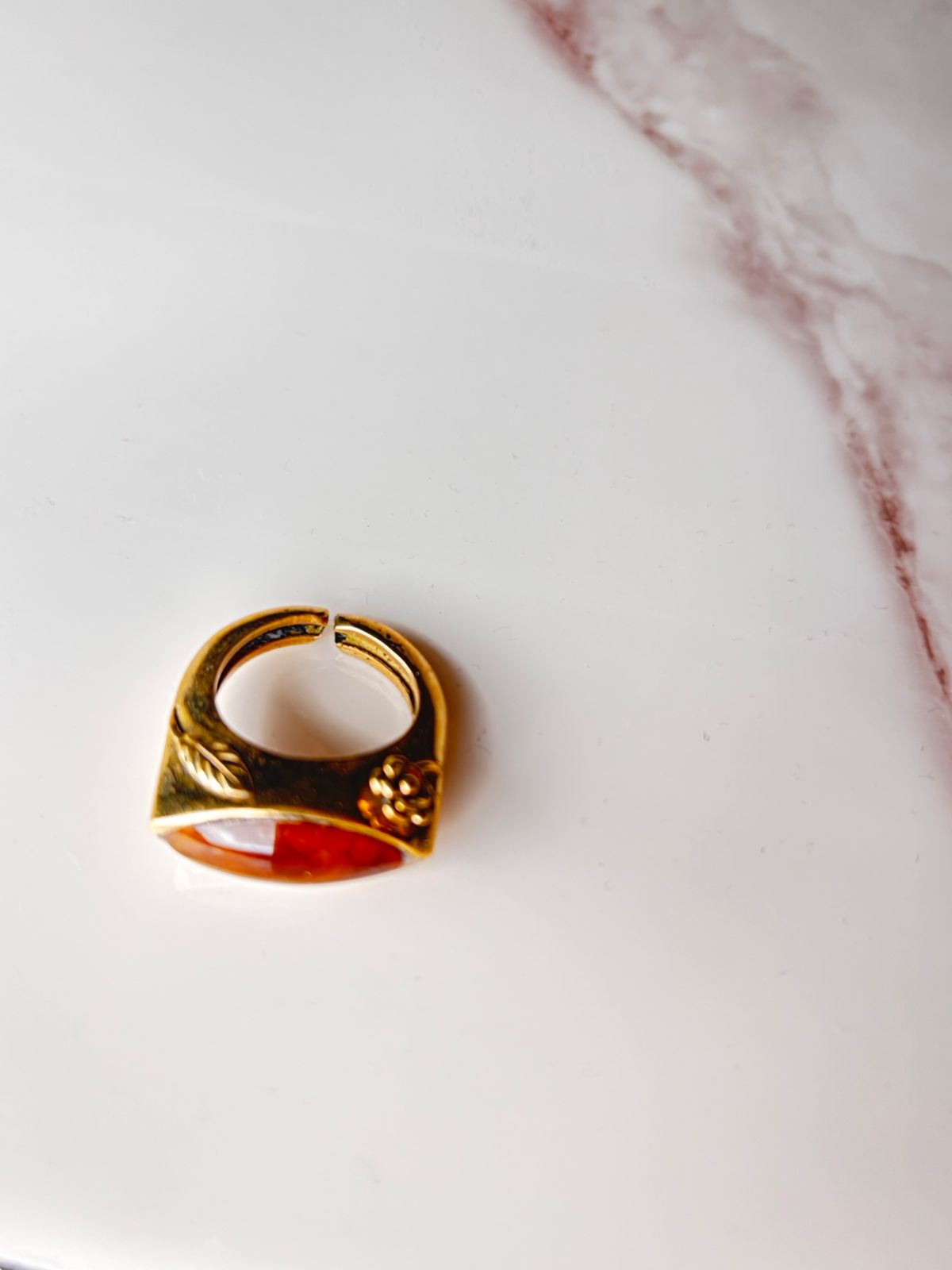 Anillo piedra café tigre autoajustable