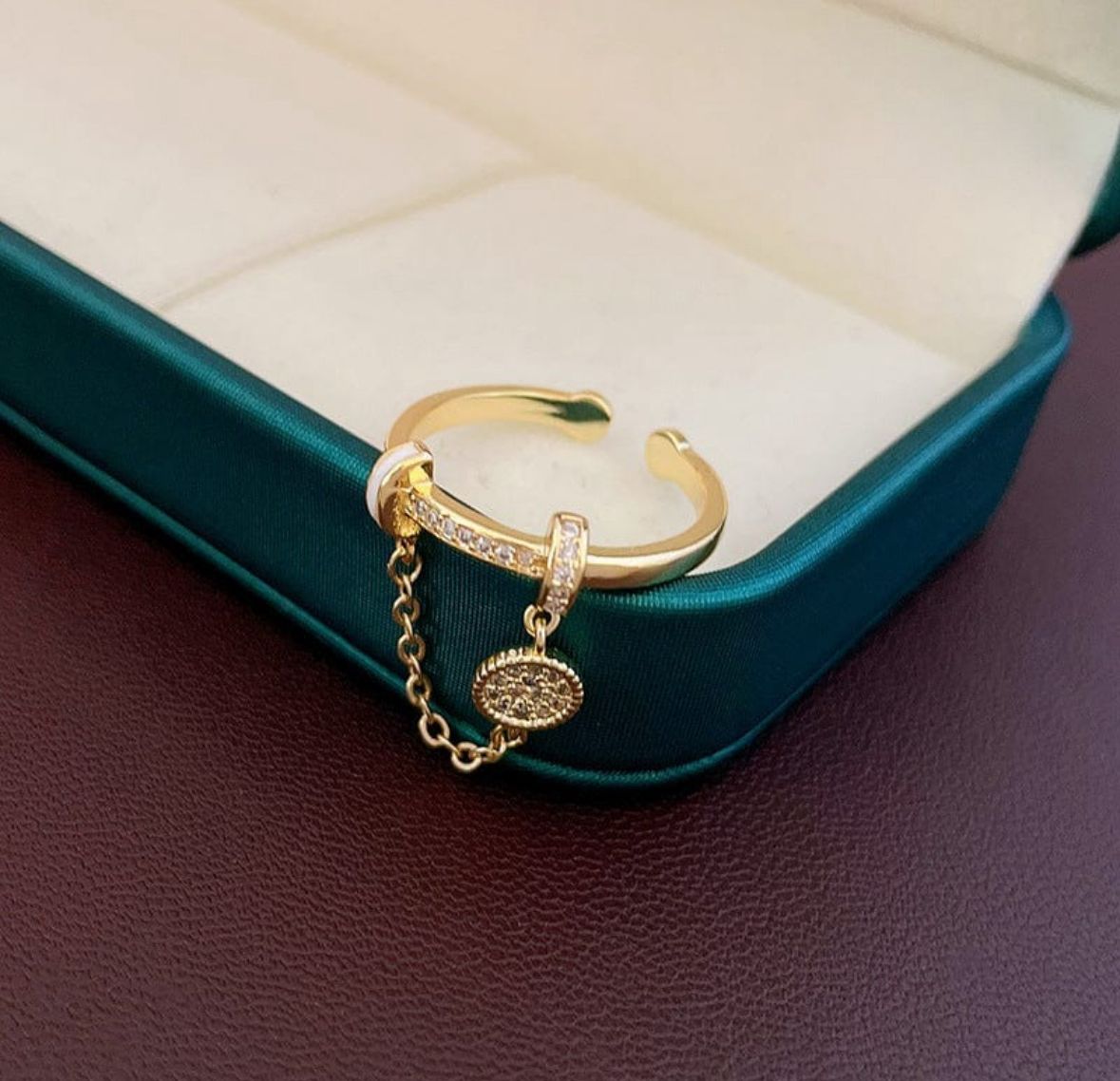 Anillo dije