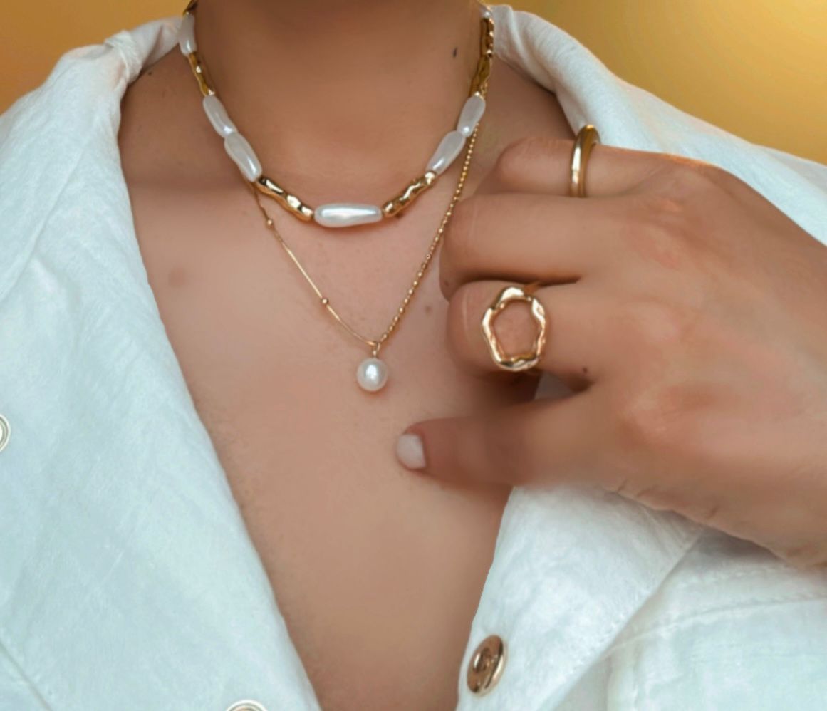 Collar perla alargada