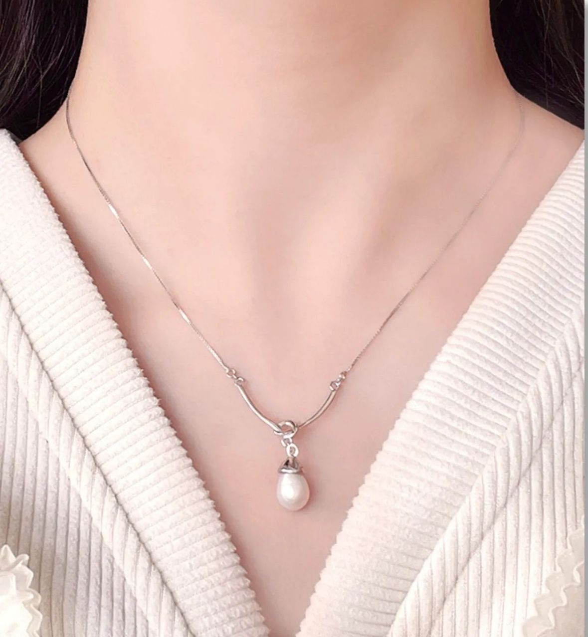Collar perla chapa oro