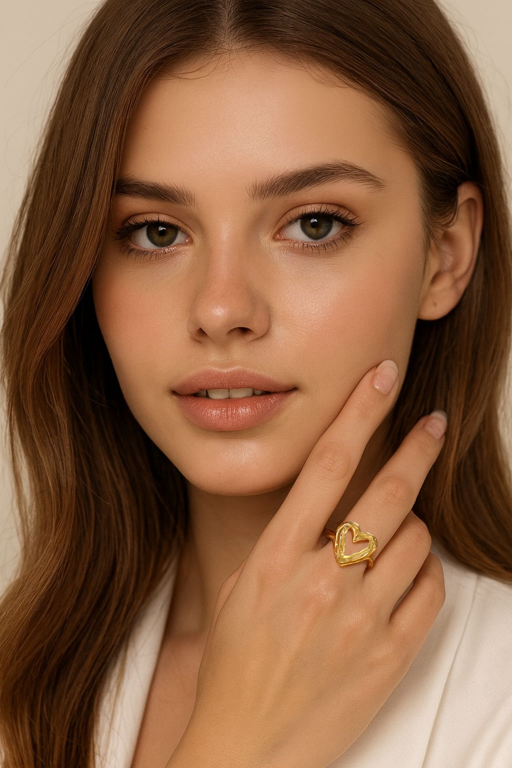 Anillo corazon dorado autoajustable