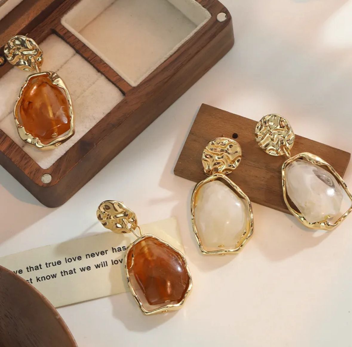 Aretes vintage grandes chapa oro
