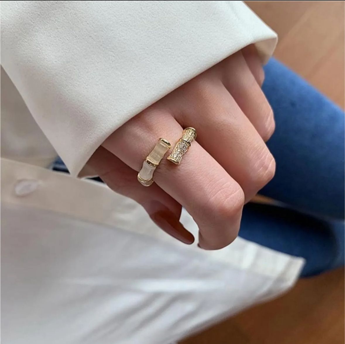 Anillo concha nacar y circonia autoajustable