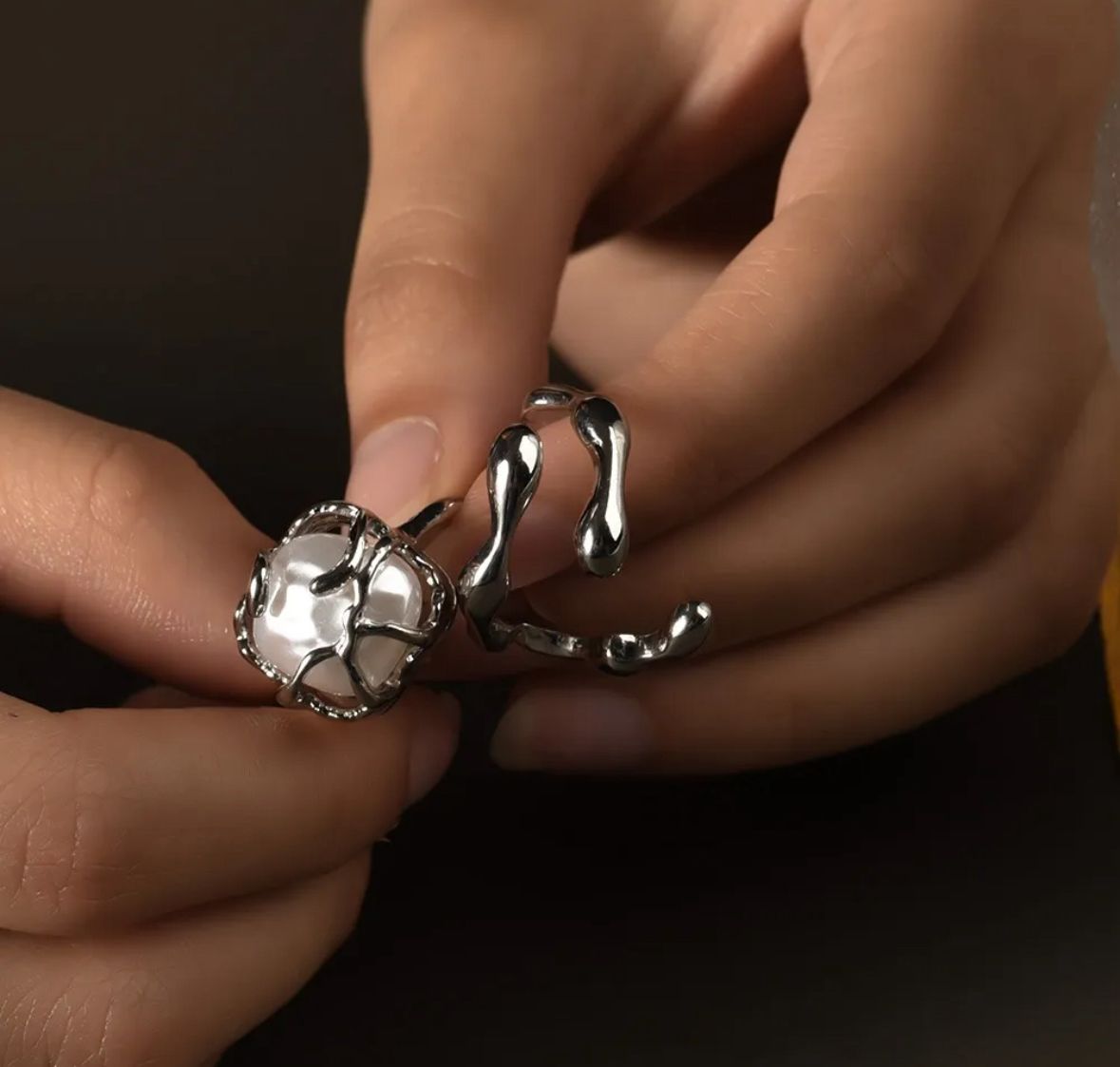 Juego anillos piedra nacar plata autoajustables