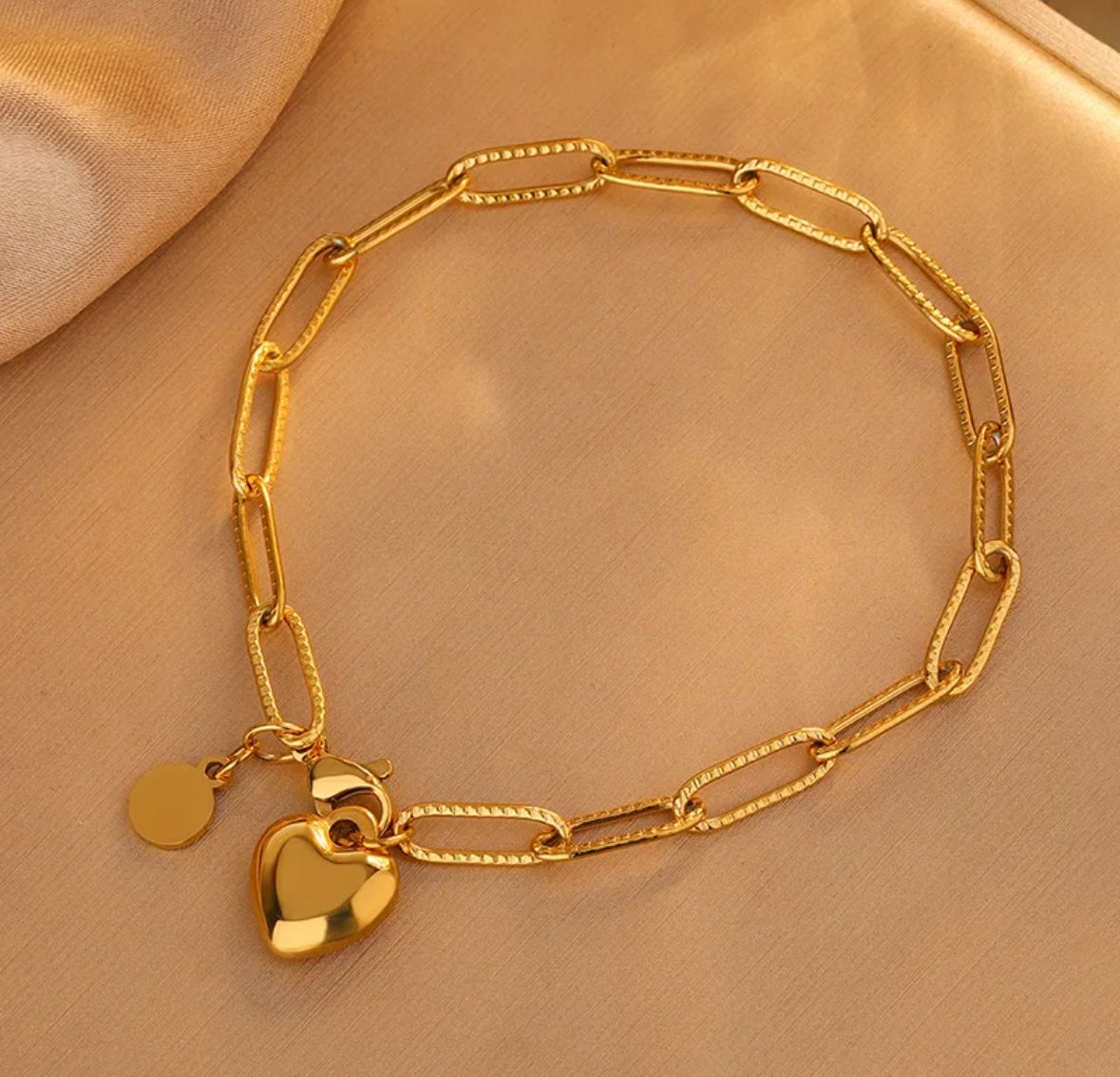 Pulsera charm corazón bold