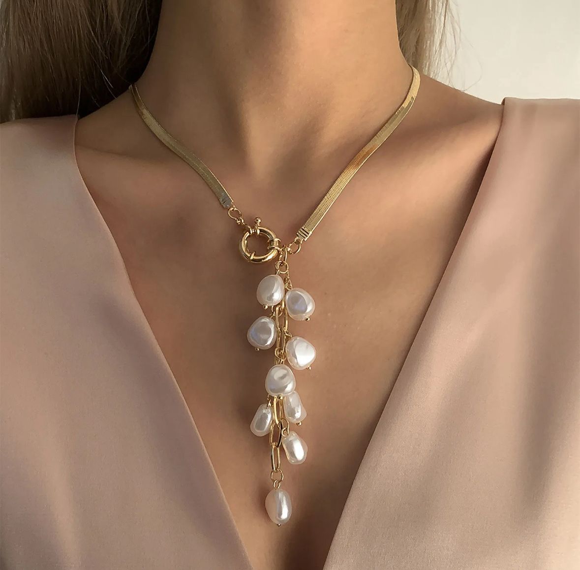 Collar racimo perlas