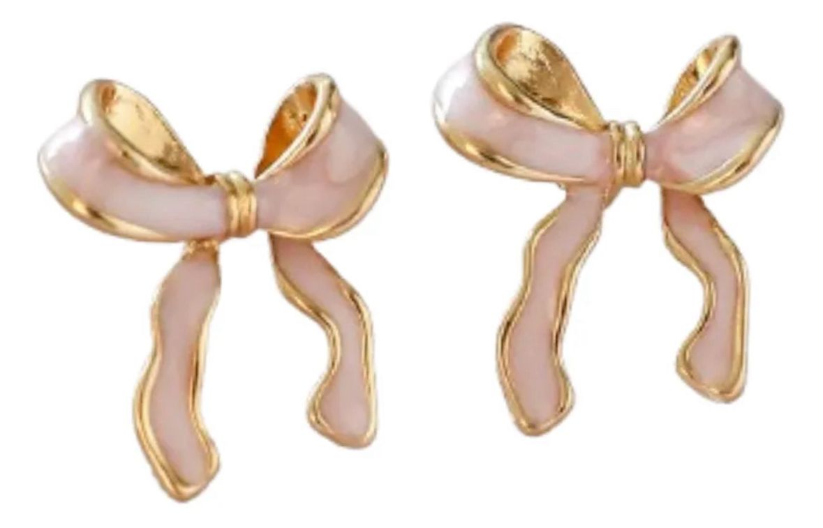 Aretes moño nacarado rosa suave